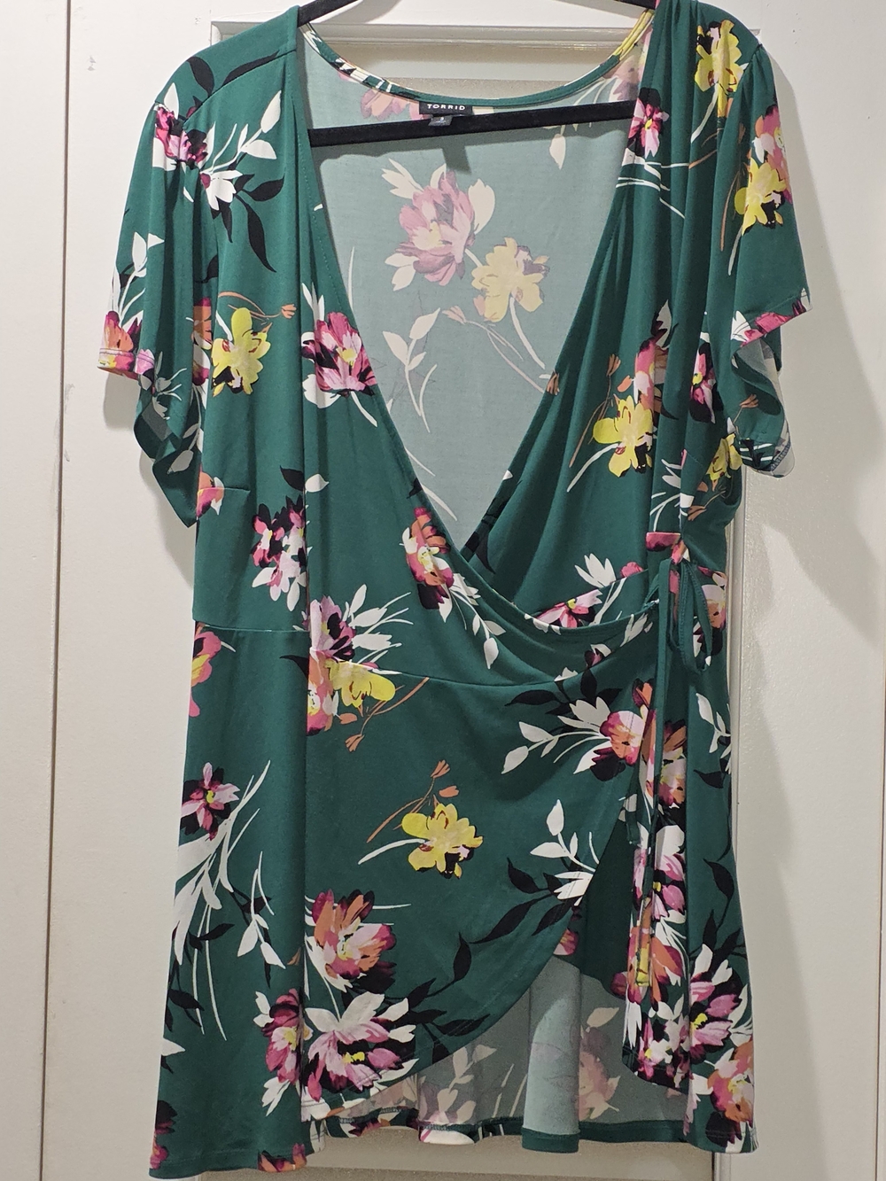 torrid Teal Floral Wrap Tunic with Pink & Yellow Blooms